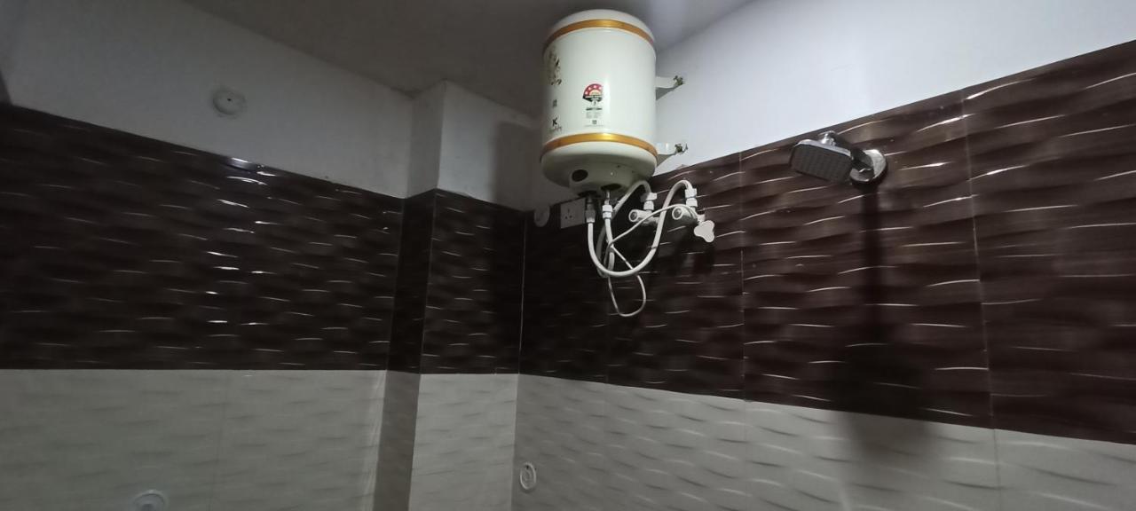 Sainik Guest House 500Mtr From Medanta Hospital Lucknow Eksteriør bilde