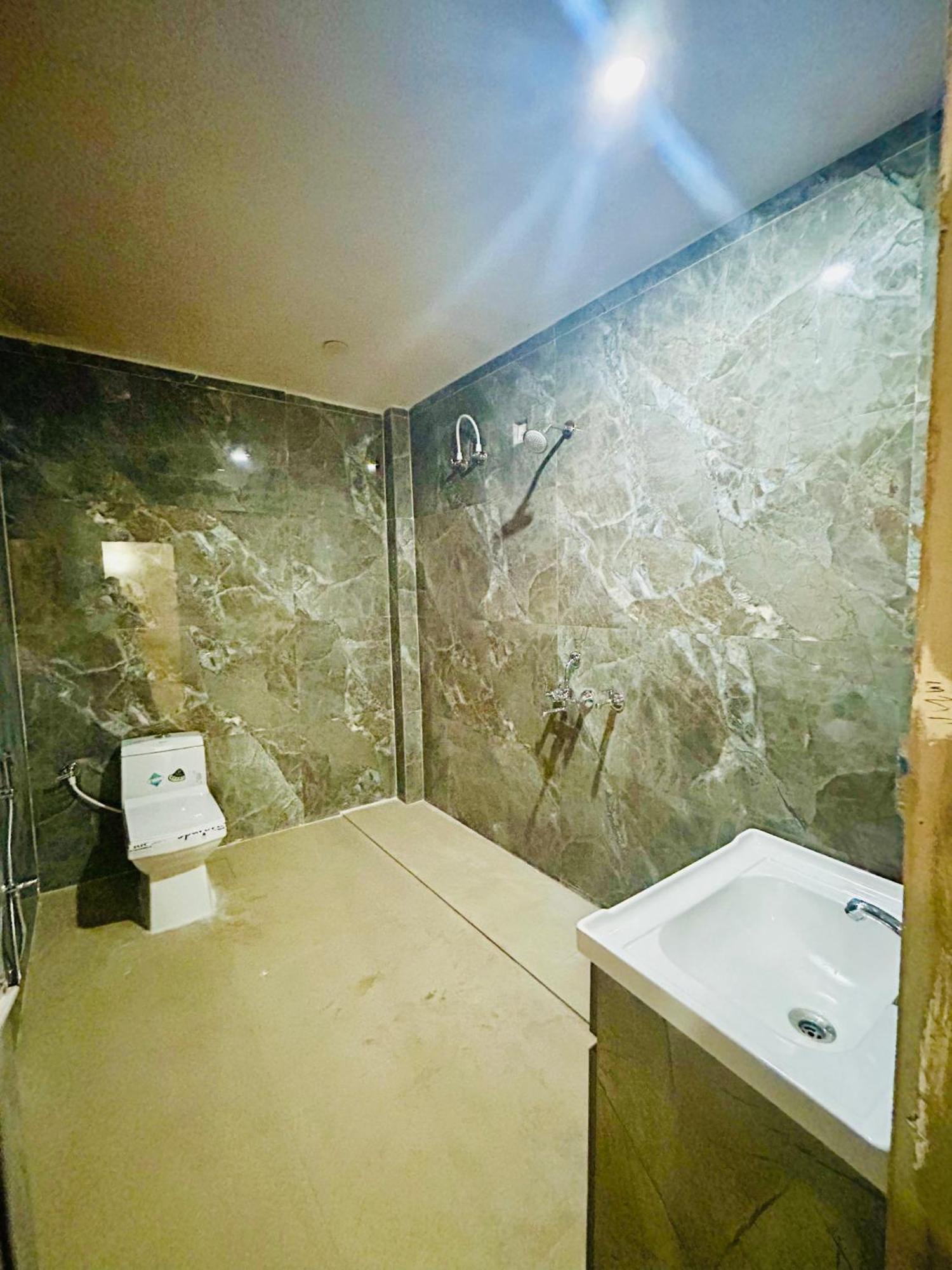Sainik Guest House 500Mtr From Medanta Hospital Lucknow Eksteriør bilde